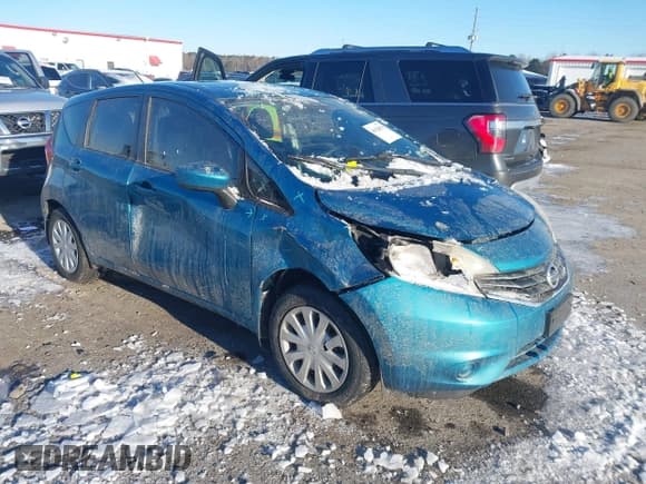 ✅ 2015 Nissan Note SV • VIN: 3N1CE2CP7FL367818 • Lot: 41628670. Wystawiony na IAAI z przebiegiem 237 421 mil. Bezpłatny archiwum sprzedaży aukcyjnych z USA i szczegółowy raport historii pojazdu na DreamBid. Zdjęcie 1.