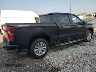 ✅ 2021 Chevrolet Silverado 1500 Custom • VIN: 3GCPYBEK3MG417644 • Lot: 67566084. Wystawiony na Copart z przebiegiem 36 338 mil. Bezpłatny archiwum sprzedaży aukcyjnych z USA i szczegółowy raport historii pojazdu na DreamBid. Zdjęcie 3.