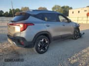 ✅ 2025 Kia Seltos S • VIN: KNDEUCAA2S7768771 • Lot: 80101415. Listed on Copart with 13,766 mi. Free auction sales archive from the USA and detailed vehicle history report at DreamBid. Image 3.