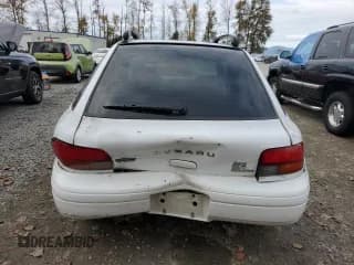 ✅ 1999 Subaru Impreza L • VIN: JF1GF4359XG815087 • Lot: 75949184. Wystawiony na Copart z przebiegiem 185 192 mil. Bezpłatny archiwum sprzedaży aukcyjnych z USA i szczegółowy raport historii pojazdu na DreamBid. Zdjęcie 6.
