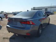 ✅ 2015 Lexus IS 250 • VIN: JTHBF1D20F5049007 • Lot: 43228432. Wystawiony na IAAI z przebiegiem 198 624 mil. Bezpłatny archiwum sprzedaży aukcyjnych z USA i szczegółowy raport historii pojazdu na DreamBid. Zdjęcie 4.