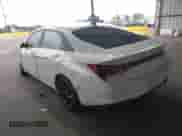 2021 Hyundai Elantra SEL z VIN 5NPLM4AG8MH027931, wystawiony jako IAAI lot #43288535 z przebiegiem 86 292 mil mil oraz . Historia ofert i sprzedaży dostępna na DreamBid. Obrazek 3.