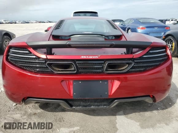 ✅ 2012 McLaren MP4-12C • VIN: SBM11AAA5CW001247 • Lot: 74176274. Wystawiony na Copart z przebiegiem Nie podano. Bezpłatny archiwum sprzedaży aukcyjnych z USA i szczegółowy raport historii pojazdu na DreamBid. Zdjęcie 6.