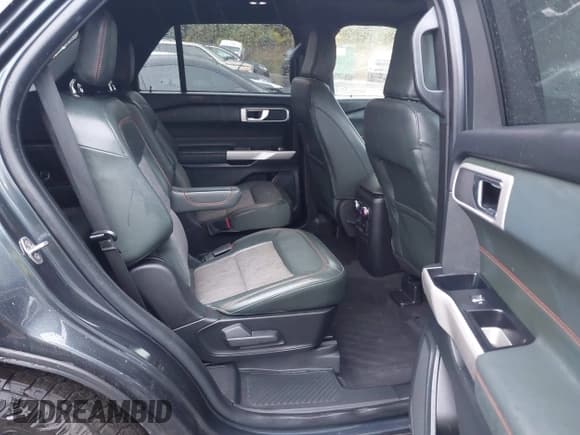 ✅ 2022 Ford Explorer Timberline • VIN: 1FMSK8JH5NGA73252 • Лот: 43557707. Опубликован ранее на IAAI с пробегом 31 747 миль. Бесплатный доступ к архиву аукционных продаж из США и подробный отчёт об истории автомобиля на DreamBid. Изображение 8.