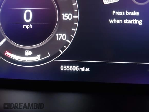 ✅ 2020 Land Rover Range Rover Evoque First Edition • VIN: SALZL2FX8LH104345 • Lot: 41654491. Listed on IAAI with 35,606 mi. Free auction sales archive from the USA and detailed vehicle history report at DreamBid. Image 7.