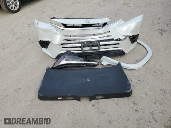 ✅ 2024 Lexus TX 350 • VIN: 5TDAAAA65RS006381 • Lot: 44167875. Wystawiony na Copart z przebiegiem 16 568 mil. Bezpłatny archiwum sprzedaży aukcyjnych z USA i szczegółowy raport historii pojazdu na DreamBid. Zdjęcie 13.