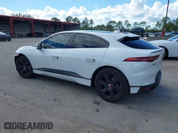 ✅ 2020 Jaguar I-Pace S • VIN: SADHB2S13L1F80378 • Lot: 43511650. Wystawiony na IAAI z przebiegiem 23 585 mil. Bezpłatny archiwum sprzedaży aukcyjnych z USA i szczegółowy raport historii pojazdu na DreamBid. Zdjęcie 3.