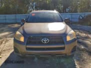 ✅ 2010 Toyota RAV4 • VIN: 2T3ZF4DV9AW044322 • Lot: 96050375. Wystawiony na Copart z przebiegiem 240 163 mil. Bezpłatny archiwum sprzedaży aukcyjnych z USA i szczegółowy raport historii pojazdu na DreamBid. Zdjęcie 5.