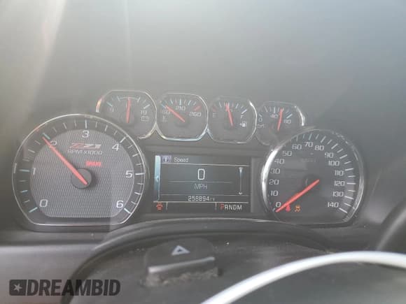 ✅ 2014 Chevrolet Silverado 1500 LT • VIN: 3GCUKRECXEG214709 • Лот: 53763774. Опубликован ранее на Copart с пробегом 258 894 миль. Бесплатный доступ к архиву аукционных продаж из США и подробный отчёт об истории автомобиля на DreamBid. Изображение 9.