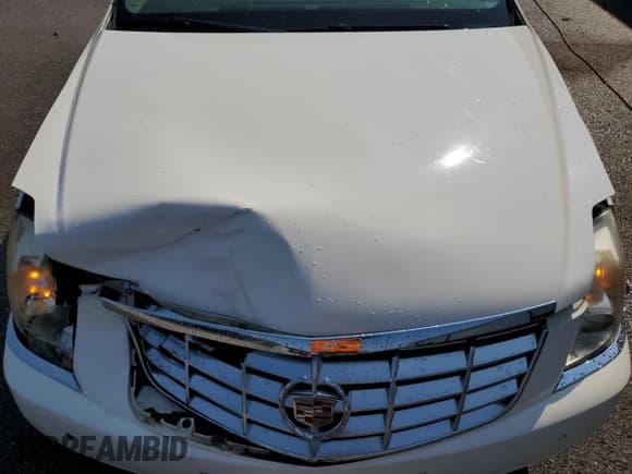 ✅ 2006 Cadillac DTS 1SC • VIN: 1G6KD57Y96U177852 • Lot: 81318155. Wystawiony na Copart z przebiegiem 109 011 mil. Bezpłatny archiwum sprzedaży aukcyjnych z USA i szczegółowy raport historii pojazdu na DreamBid. Zdjęcie 11.