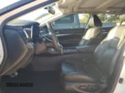 ✅ 2019 Nissan Maxima SR • VIN: 1N4AA6AV2KC365236 • Lot: 89644525. Wystawiony na Copart z przebiegiem 96 024 mil. Bezpłatny archiwum sprzedaży aukcyjnych z USA i szczegółowy raport historii pojazdu na DreamBid. Zdjęcie 7.