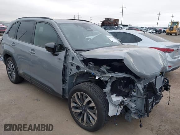 ✅ 2025 Subaru Forester Touring Hybrid • VIN: JF2SLSTD3SH409321 • Lot: 43073340. Listed on IAAI with 1,291 mi. Free auction sales archive from the USA and detailed vehicle history report at DreamBid. Image 1.
