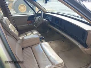 ✅ 1995 Buick Park Avenue • VIN: 1G4CW52K3SH618663 • Lot: 41889939. Listed on IAAI with 371,051 mi. Free auction sales archive from the USA and detailed vehicle history report at DreamBid. Image 5.