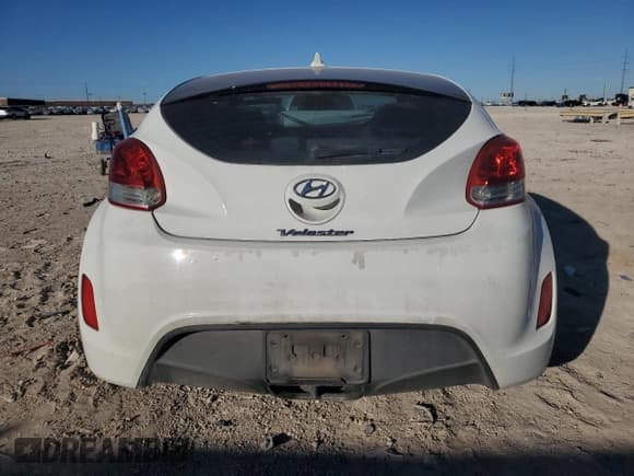 ✅ 2012 Hyundai Veloster w/Gray Int • VIN: KMHTC6AD0CU020167 • Lot: 42344215. Wystawiony na Copart z przebiegiem Nie podano. Bezpłatny archiwum sprzedaży aukcyjnych z USA i szczegółowy raport historii pojazdu na DreamBid. Zdjęcie 6.