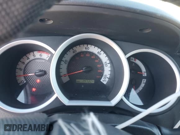 ✅ 2014 Toyota Tacoma • VIN: 5TFTX4CN2EX041705 • Лот: 82476605. Опубликован ранее на Copart с пробегом 147 304 миль. Бесплатный доступ к архиву аукционных продаж из США и подробный отчёт об истории автомобиля на DreamBid. Изображение 9.