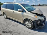 ✅ 2011 Toyota Sienna XLE • VIN: 5TDYK3DC5BS046801 • Лот: 80720865. Опубликован ранее на Copart с пробегом Не указан. Бесплатный доступ к архиву аукционных продаж из США и подробный отчёт об истории автомобиля на DreamBid. Изображение 4.