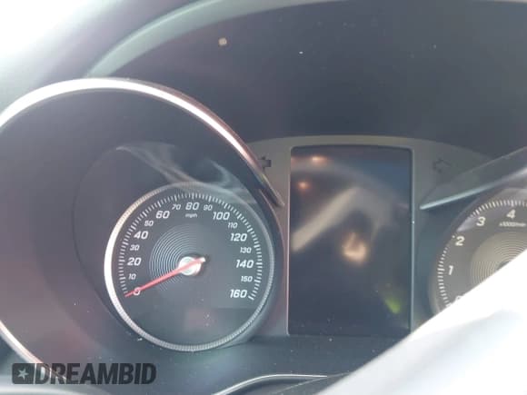 ✅ 2018 Mercedes-Benz C 300 • VIN: WDDWJ4KB9JF693250 • Lot: 41444482. Listed on IAAI with Not provided. Free auction sales archive from the USA and detailed vehicle history report at DreamBid. Image 16.