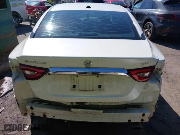 ✅ 2016 Nissan Maxima SR • VIN: 1N4AA6AP6GC443090 • Лот: 43257888. Опубликован ранее на IAAI с пробегом 175 549 миль. Бесплатный доступ к архиву аукционных продаж из США и подробный отчёт об истории автомобиля на DreamBid. Изображение 6.