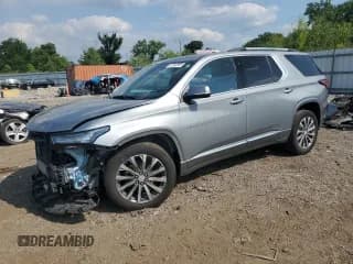 ✅ 2023 Chevrolet Traverse Premier • VIN: 1GNEVKKW6PJ207511 • Lot: 67782595. Wystawiony na Copart z przebiegiem 40 145 mil. Bezpłatny archiwum sprzedaży aukcyjnych z USA i szczegółowy raport historii pojazdu na DreamBid. Zdjęcie 1.