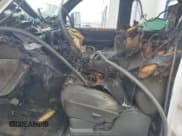 ✅ 2004 Chevrolet Silverado 1500 LS • VIN: 2GCEK13T441401170 • Lot: 67184465. Wystawiony na Copart z przebiegiem Nie podano. Bezpłatny archiwum sprzedaży aukcyjnych z USA i szczegółowy raport historii pojazdu na DreamBid. Zdjęcie 7.