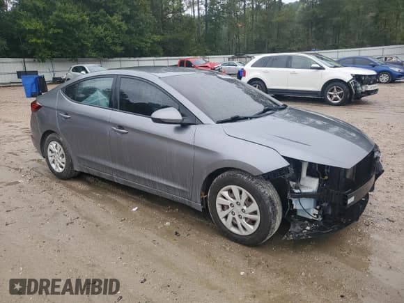 ✅ 2019 Hyundai Elantra SE • VIN: 5NPD74LF8KH440462 • Lot: 84725345. Listed on Copart with 111,806 mi. Free auction sales archive from the USA and detailed vehicle history report at DreamBid. Image 4.
