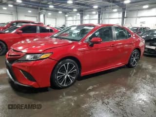 ✅ 2019 Toyota Camry LE • VIN: 4T1B11HK7KU164340 • Лот: 91425905. Опубликован ранее на Copart с пробегом 71 370 миль. Бесплатный доступ к архиву аукционных продаж из США и подробный отчёт об истории автомобиля на DreamBid. Изображение 1.