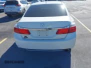 ✅ 2015 Honda Accord EX-L • VIN: 1HGCR2F8XFA043681 • Lot: 43705796. Listed on IAAI with 105,460 mi. Free auction sales archive from the USA and detailed vehicle history report at DreamBid. Image 16.