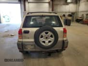 ✅ 2002 Toyota RAV4 • VIN: JTEGH20V820046124 • Lot: 92637595. Wystawiony na Copart z przebiegiem 180 558 mil. Bezpłatny archiwum sprzedaży aukcyjnych z USA i szczegółowy raport historii pojazdu na DreamBid. Zdjęcie 6.