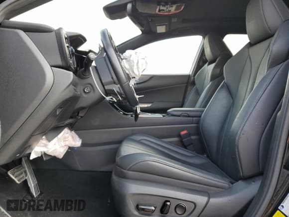 ✅ 2022 Lexus NX 350 F Sport • VIN: JTJKGCEZ5N2006107 • Lot: 84197544. Listed on Copart with 43,635 mi. Free auction sales archive from the USA and detailed vehicle history report at DreamBid. Image 7.