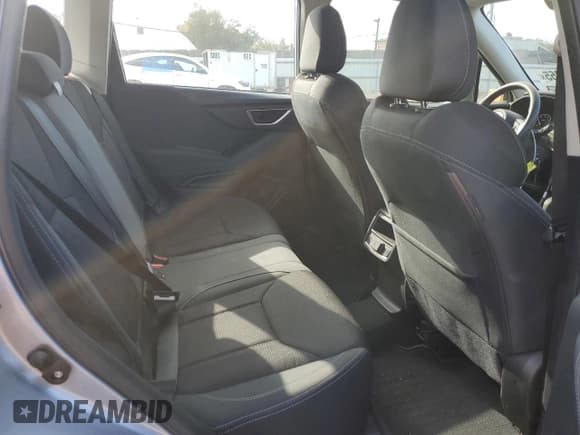 ✅ 2019 Subaru Forester • VIN: JF2SKACC9KH419565 • Лот: 86225855. Опубликован ранее на Copart с пробегом 96 138 миль. Бесплатный доступ к архиву аукционных продаж из США и подробный отчёт об истории автомобиля на DreamBid. Изображение 11.