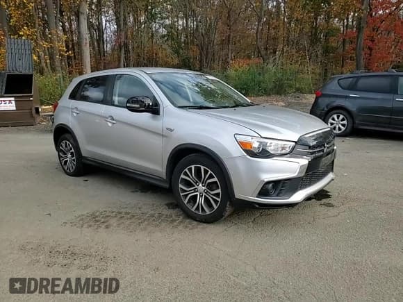 ✅ 2019 Mitsubishi Outlander ES • VIN: JA4AR3AU5KU033532 • Lot: 89514735. Listed on Copart with 49,168 mi. Free auction sales archive from the USA and detailed vehicle history report at DreamBid. Image 14.