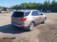 ✅ 2018 Chevrolet Equinox Premier • VIN: 2GNAXWEX9J6196335 • Lot: 43152186. Wystawiony na IAAI z przebiegiem 179 992 mil. Bezpłatny archiwum sprzedaży aukcyjnych z USA i szczegółowy raport historii pojazdu na DreamBid. Zdjęcie 4.