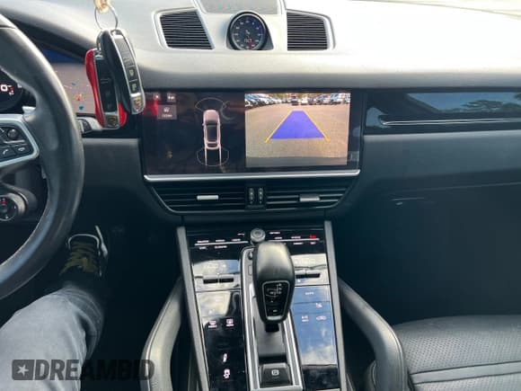 ✅ 2020 Porsche Cayenne • VIN: WP1BA2AY1LDA48074 • Lot: 91722775. Listed on Copart with 115,226 mi. Free auction sales archive from the USA and detailed vehicle history report at DreamBid. Image 9.