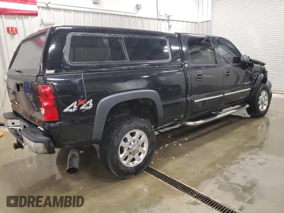 ✅ 2007 Chevrolet Silverado 2500HD LT3 • VIN: 1GCHK23D47F191159 • Лот: 64376955. Опубликован ранее на Copart с пробегом 447 049 миль. Бесплатный доступ к архиву аукционных продаж из США и подробный отчёт об истории автомобиля на DreamBid. Изображение 3.