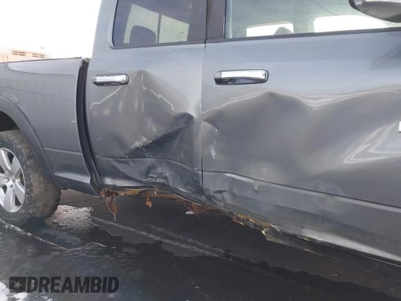 ✅ 2010 Dodge 1500 SLT • VIN: 1D7RV1GT3AS198566 • Lot: 43807070. Listed on IAAI with 119,986 mi. Free auction sales archive from the USA and detailed vehicle history report at DreamBid. Image 6.