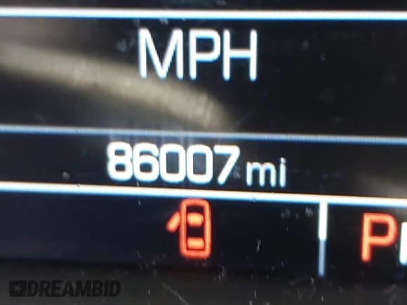 ✅ 2018 Chevrolet Equinox Premier • VIN: 2GNAXVEV1J6196158 • Лот: 43483047. Опубликован ранее на IAAI с пробегом 86 007 миль. Бесплатный доступ к архиву аукционных продаж из США и подробный отчёт об истории автомобиля на DreamBid. Изображение 15.