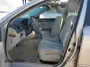 2007 Hyundai Sonata SE z VIN 5NPEU46F67H170891, wystawiony jako Copart lot #75332244 z przebiegiem 177 646 mil mil oraz Czysty tytuł • Clean title. Historia ofert i sprzedaży dostępna na DreamBid. Obrazek 7.