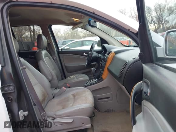 ✅ 2006 Saturn VUE • VIN: 5GZCZ63416S840854 • Lot: 41865320. Wystawiony na IAAI z przebiegiem 198 368 mil. Bezpłatny archiwum sprzedaży aukcyjnych z USA i szczegółowy raport historii pojazdu na DreamBid. Zdjęcie 5.