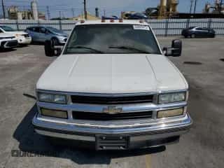 1999 Chevrolet Silverado 3500 с VIN 1GCHC33J7XF024092, выставлен на аукционе Copart как лот 64849475 с пробегом 188 547 миль миль и На запчасти • Non repairable. История ставок и продаж доступна на DreamBid. Изображение 5.
