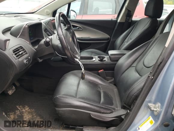 ✅ 2015 Chevrolet Volt • VIN: 1G1RB6E48FU118226 • Lot: 68071924. Wystawiony na Copart z przebiegiem 81 102 mil. Bezpłatny archiwum sprzedaży aukcyjnych z USA i szczegółowy raport historii pojazdu na DreamBid. Zdjęcie 7.