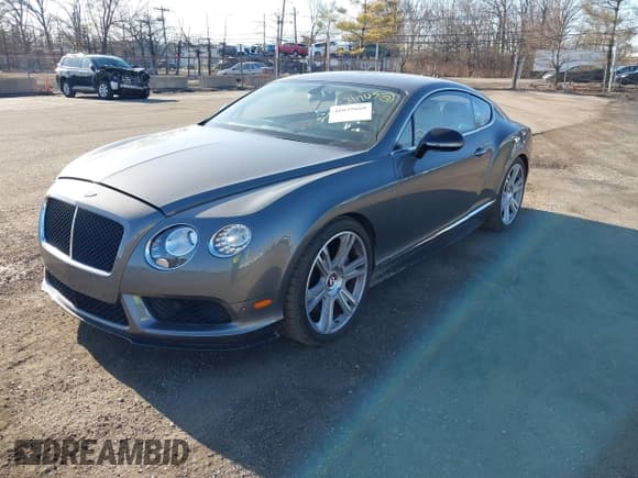 ✅ 2015 Bentley Continental GT • VIN: SCBFH7ZA6FC049737 • Lot: 41829669. Listed on IAAI with 26,984 mi. Free auction sales archive from the USA and detailed vehicle history report at DreamBid. Image 17.
