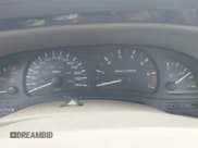 ✅ 1997 Oldsmobile Aurora • VIN: 1G3GR62CXV4121200 • Lot: 42277003. Wystawiony na IAAI z przebiegiem 198 048 mil. Bezpłatny archiwum sprzedaży aukcyjnych z USA i szczegółowy raport historii pojazdu na DreamBid. Zdjęcie 7.