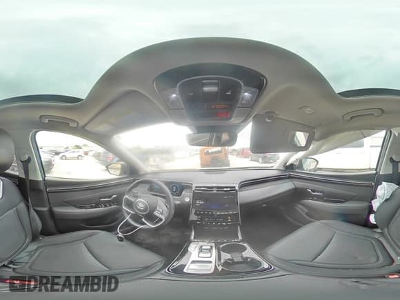 ✅ 2024 Hyundai Tucson Limited • VIN: 5NMJE3DE9RH324316 • Lot: 63935974. Wystawiony na Copart z przebiegiem 12 386 mil. Bezpłatny archiwum sprzedaży aukcyjnych z USA i szczegółowy raport historii pojazdu na DreamBid. Zdjęcie 13.