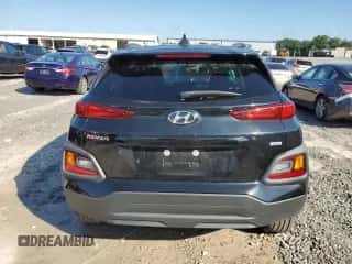2018 Hyundai Kona SEL z VIN KM8K2CAA6JU101531, wystawiony jako Copart lot #61811773 z przebiegiem 48 690 mil mil oraz . Historia ofert i sprzedaży dostępna na DreamBid. Obrazek 6.