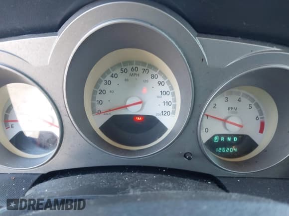 ✅ 2009 Dodge Avenger SE • VIN: 1B3LC46B69N554682 • Lot: 41892113. Wystawiony na IAAI z przebiegiem 126 204 mil. Bezpłatny archiwum sprzedaży aukcyjnych z USA i szczegółowy raport historii pojazdu na DreamBid. Zdjęcie 7.