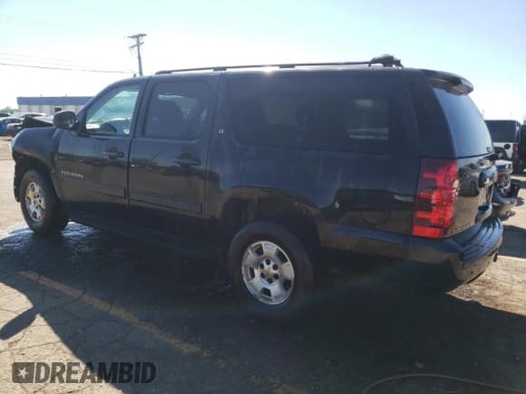 ✅ 2012 Chevrolet Suburban LT • VIN: 1GNSKJE72CR220164 • Lot: 75319034. Wystawiony na Copart z przebiegiem 104 327 mil. Bezpłatny archiwum sprzedaży aukcyjnych z USA i szczegółowy raport historii pojazdu na DreamBid. Zdjęcie 2.