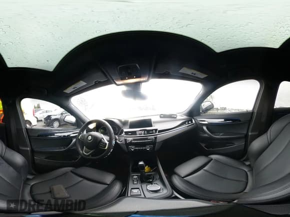 ✅ 2019 BMW X2 xDrive28i • VIN: WBXYJ5C57K5N64743 • Lot: 43396755. Wystawiony na IAAI z przebiegiem 72 371 mil. Bezpłatny archiwum sprzedaży aukcyjnych z USA i szczegółowy raport historii pojazdu na DreamBid. Zdjęcie 18.