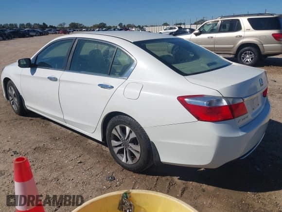 ✅ 2013 Honda Accord LX • VIN: 1HGCR2F34DA098113 • Лот: 43658824. Опубликован ранее на IAAI с пробегом 194 005 миль. Бесплатный доступ к архиву аукционных продаж из США и подробный отчёт об истории автомобиля на DreamBid. Изображение 3.