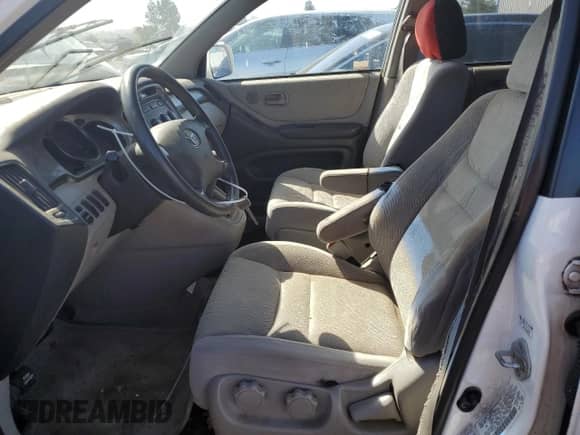 2001 Toyota Highlander с VIN JTEGD21A010017240, выставлен на аукционе Copart как лот 58582214 с пробегом 219 332 миль миль и Списание • Salvage title. История ставок и продаж доступна на DreamBid. Изображение 7.