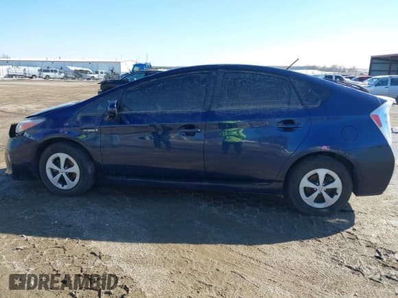 ✅ 2014 Toyota Prius Four • VIN: JTDKN3DU2E0392589 • Lot: 41833312. Listed on IAAI with Not provided. Free auction sales archive from the USA and detailed vehicle history report at DreamBid. Image 14.